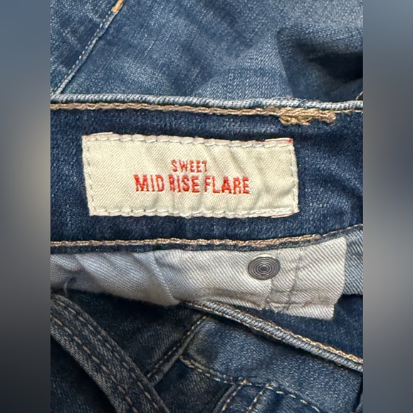 Lucky Brand Sweet Mid-Rise Flare Jeans Women’s Size 8 - Picture 4 of 4